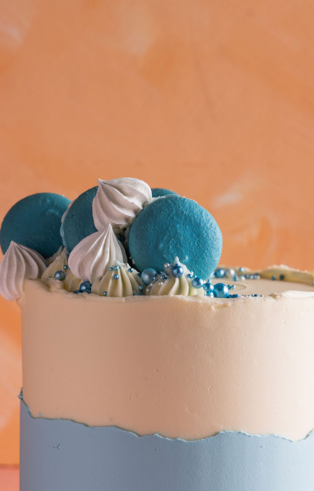 Sky Breeze Macaron Cake
