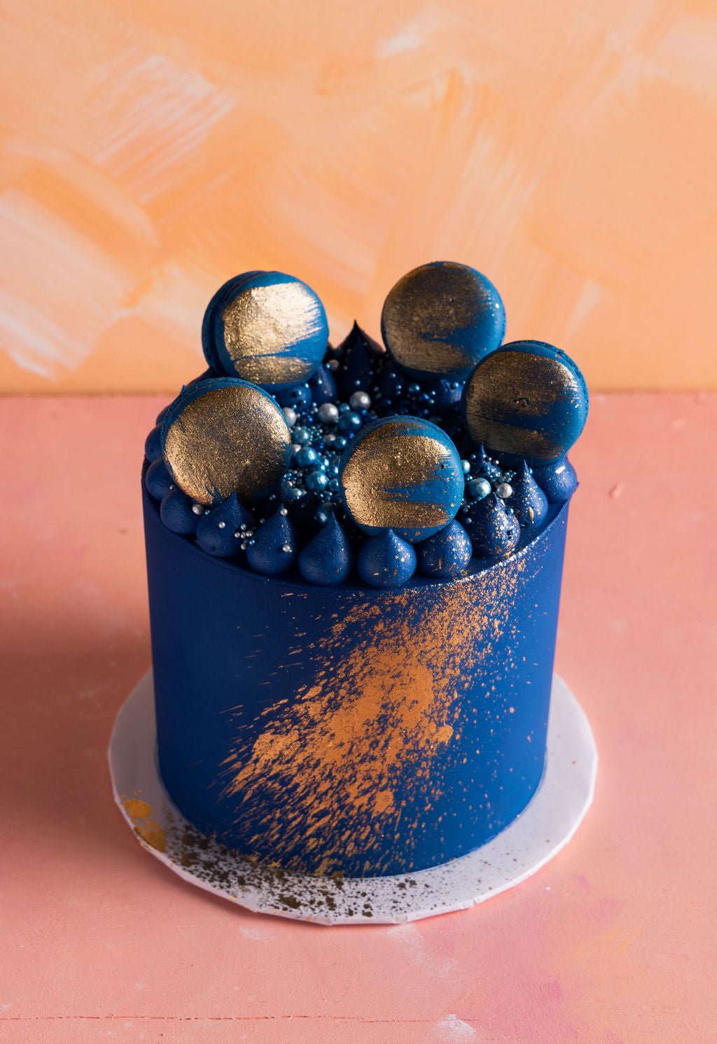 Midnight Gold Macaron Cake