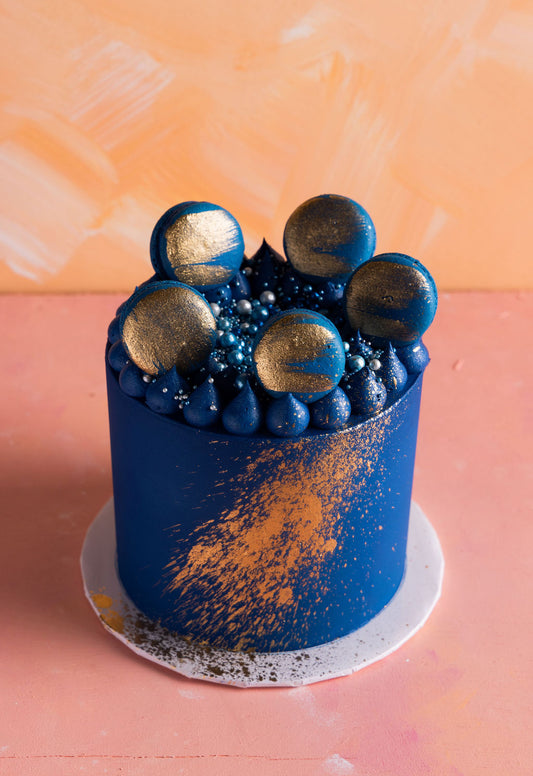 Midnight Gold Macaron Cake